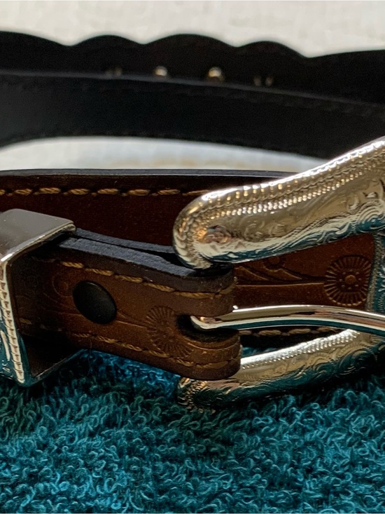 Accessories - Vintage-Style Brown Leather Western Belt with Silver Buckle